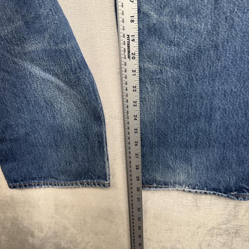 Levis Jeans Mens 38x30 Blue Medium Wash Straight Leg Distressed Denim Cotton - Picture 4 of 5